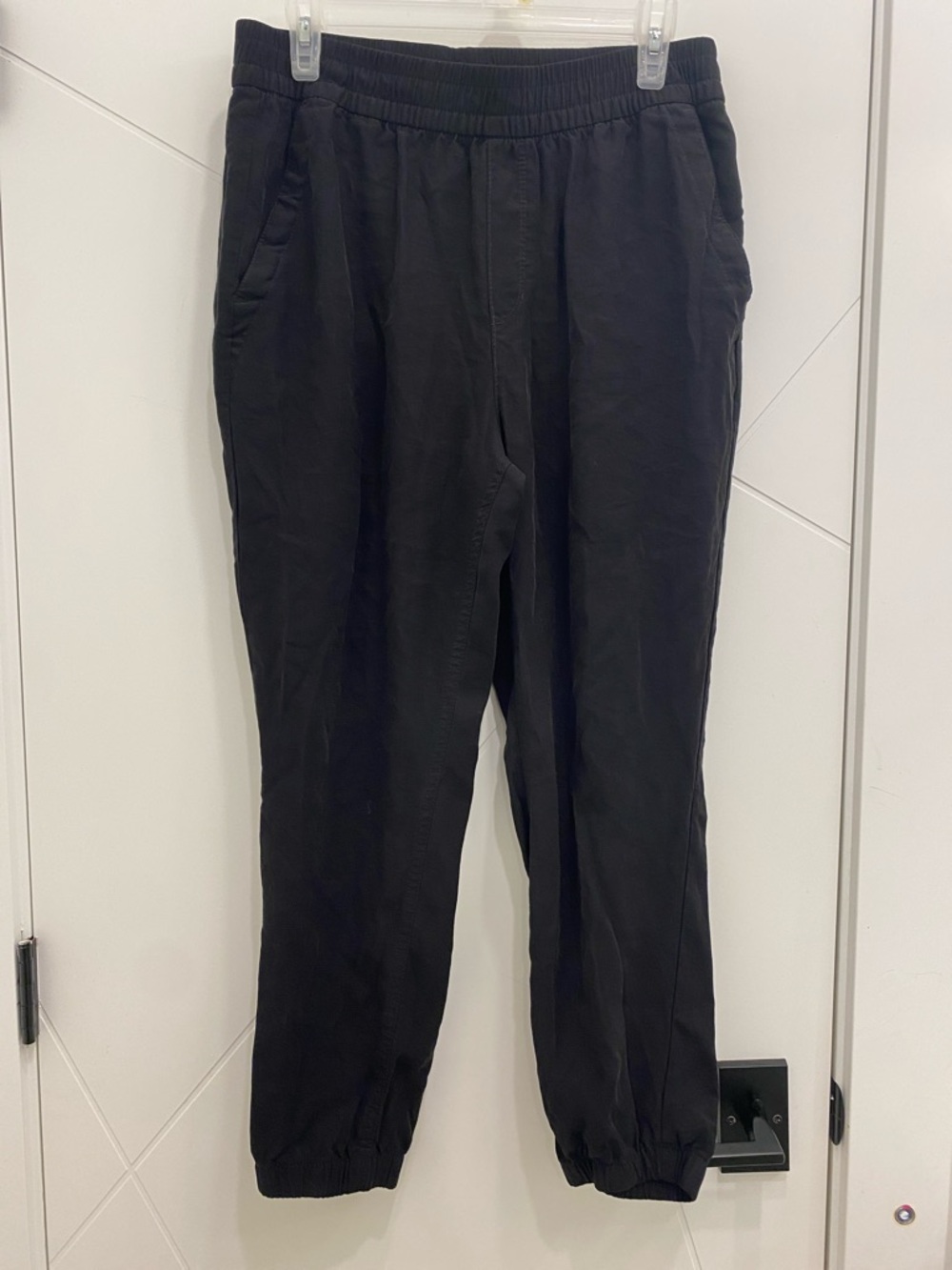 💥 Old Navy Black Pull On Jogger Pants Elastic Waist Size M Athleisure Academia